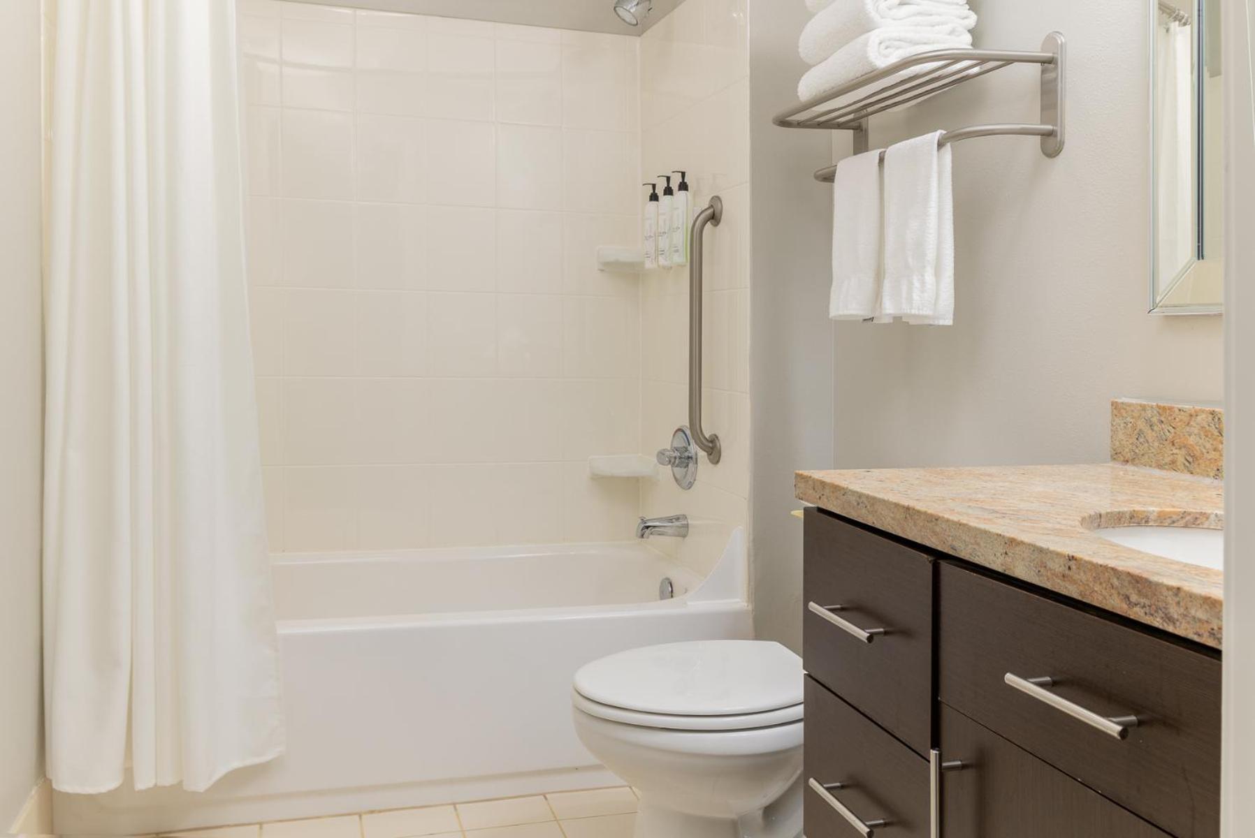 Towneplace Suites By Marriott Monrovia Luaran gambar