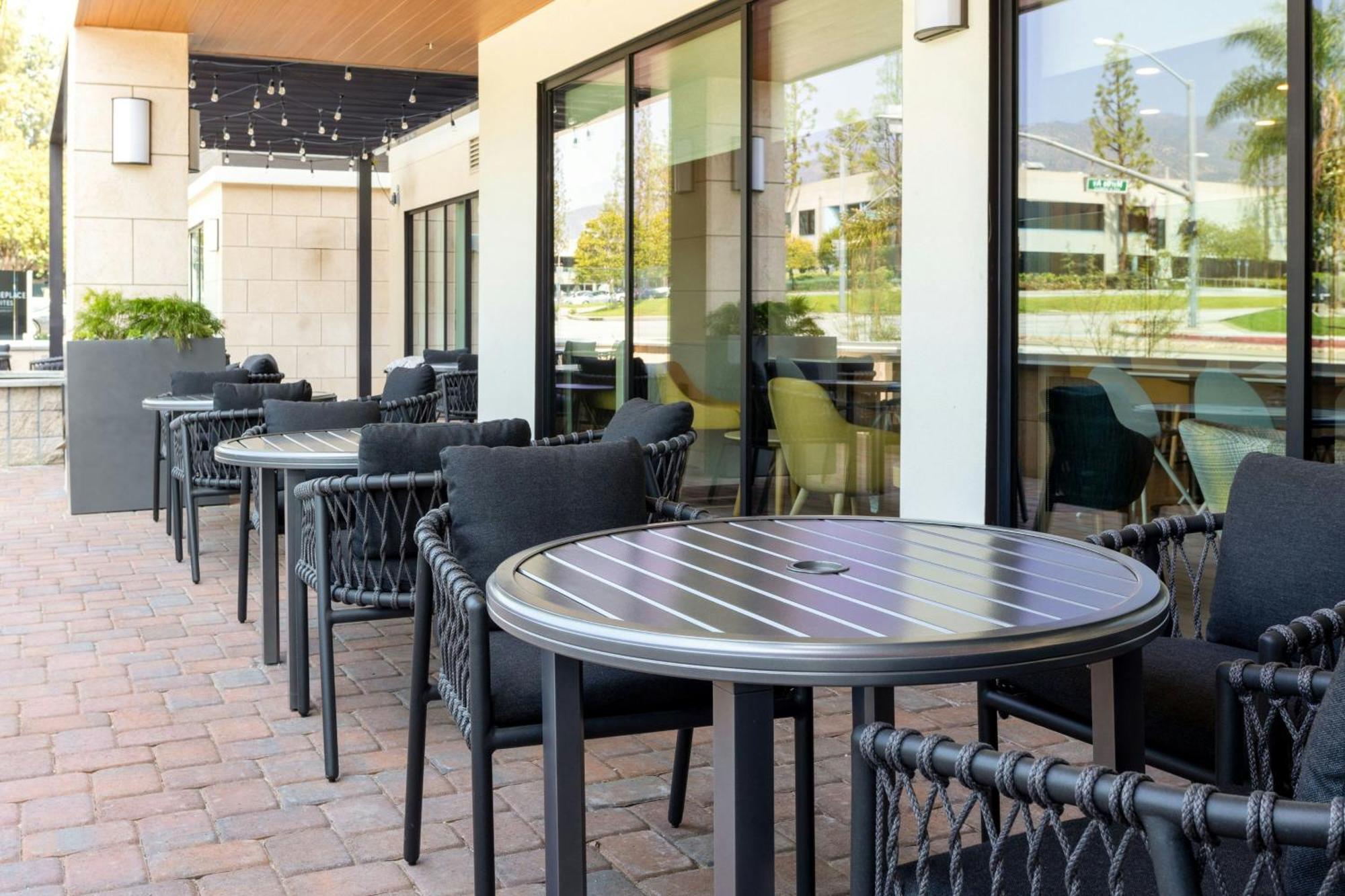 Towneplace Suites By Marriott Monrovia Luaran gambar